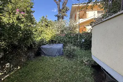 Villa Plurifamiliare in vendita, Via Numana, Fiumicino