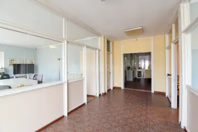 Magazzino in vendita, Via Anglieri, Cantù