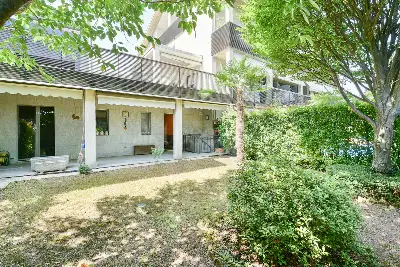 Casa in vendita, Via Riazzolo, Erba