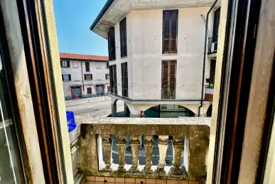 Casa in vendita, Via Ponchiroli, Castellanza