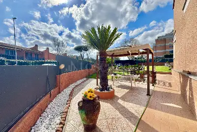 Villa Bifamiliare in vendita, Via Camillo Mastrocinque, Roma