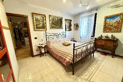 Villino a Schiera in vendita, Via Sorbana, Brescia