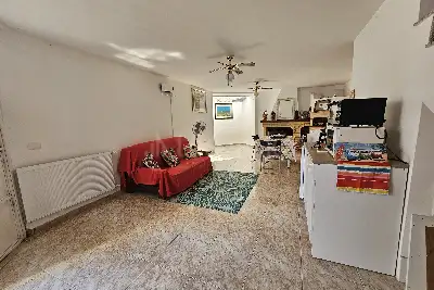 Villa Plurifamiliare in vendita, Via degli Argonauti, Pomezia