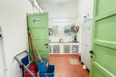 Laboratorio in vendita, Via Giano della Bella, Roma