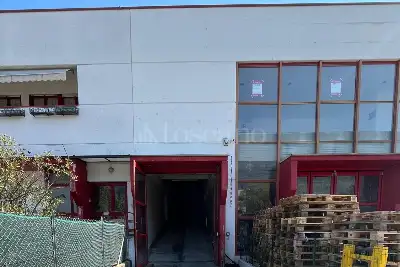 Capannone in vendita, Via del Pioppeto, Trento