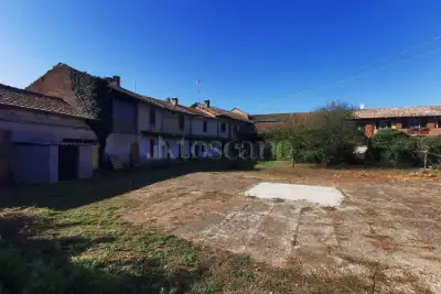 Casa Indipendente in vendita, Via Maestra, Borgo San Siro