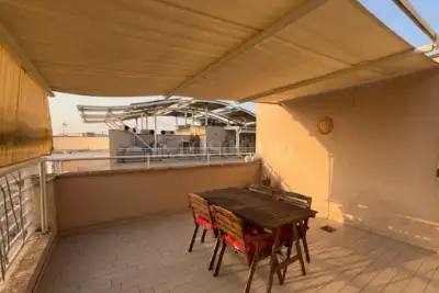 Casa in vendita, Viale della Pineta di Fregene, Fiumicino