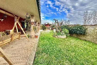 Villa in vendita, Via Rovito, Nettuno