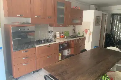 Casa in vendita, Via Garibaldi, Montepaone