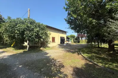 Casa Indipendente in vendita, Via San Michele, Castelfranco Emilia