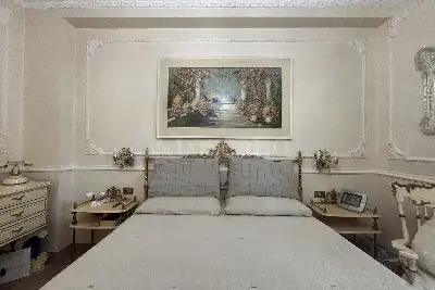 Casa in vendita, Via San Vigilio , Milano