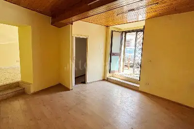 Negozio in vendita, Via III Novembre, Mentana