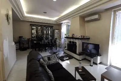 Casa in vendita, Via Vincenzo Sartori 6, Roma