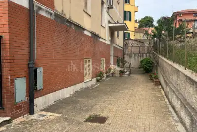 Casa in vendita, Via degli Ontani, Roma