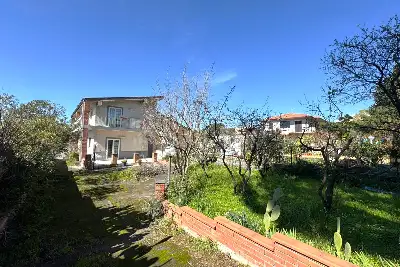 Casa Indipendente in vendita, Via L.B. Alberti, Belpasso