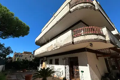 Casa in vendita, Via del Campo, Roma