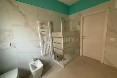 Casa in vendita, Viale Buon Pastore, Modena