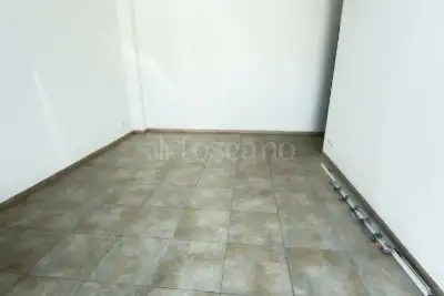 Ufficio in vendita, Via Veronese Fra Giacomo, Olbia