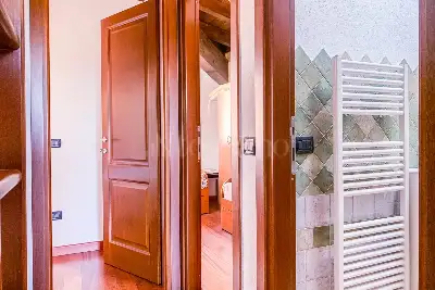 Villino a Schiera in vendita, Via Parigi, Olbia