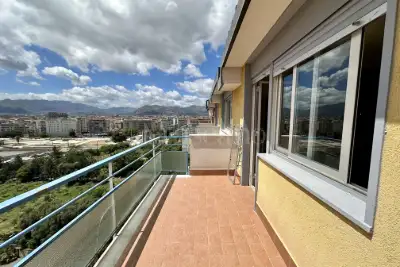 Casa in vendita, Via Montepellegrino, Palermo