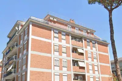 Box in vendita, Via Bernardo Barbiellini Amidei , Roma