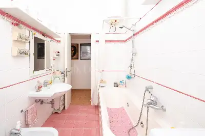 Casa in vendita, Via di S. Orsola, Roma