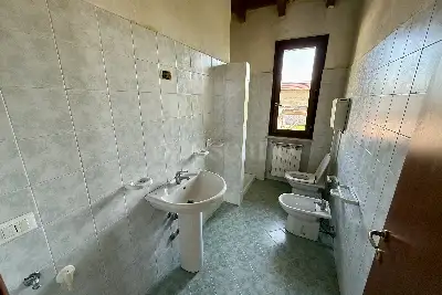 Casa Indipendente in vendita, Via Carbone, Ghedi