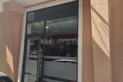 Negozio in vendita, Via Vestina, Montesilvano
