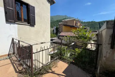 Casa Indipendente in vendita, Via Capolino, Lecco