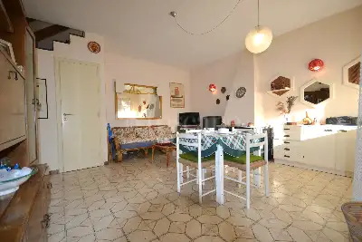 Villino a Schiera in vendita, Via Lago D'iseo, Santa Marinella