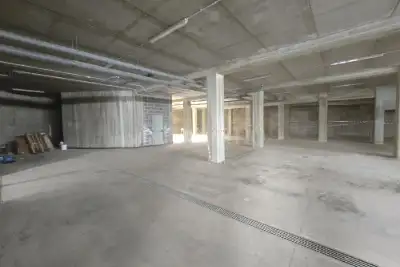 Magazzino in vendita, Viale Tica, Siracusa