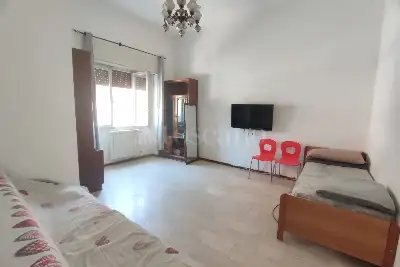 Casa in vendita, Via Zamboni, Brescia