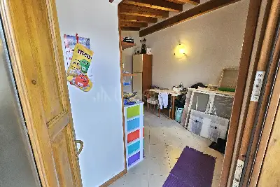 Casa in vendita, Via Brolo, Nave, Nave