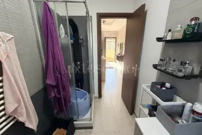 Casa Indipendente in vendita, Via Treviso, Pomezia