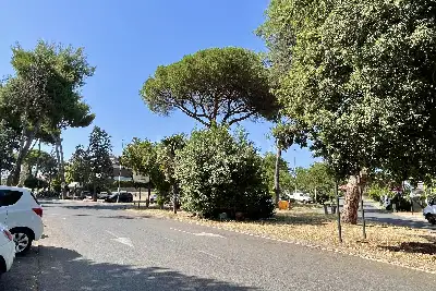Negozio in vendita, Largo Claudio Monteverdi, Cerveteri