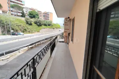 Casa in vendita, Viale Vincenzo de Filippis, Catanzaro