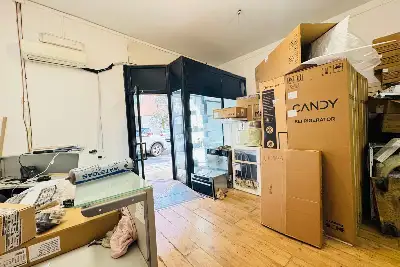 Negozio in vendita, Via Apuania, Roma