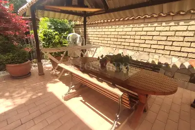 Villino a Schiera in vendita, Via Michele Nau, Roma