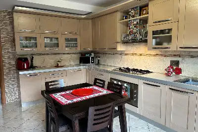 Villino a Schiera in vendita, Via Taro, Mentana