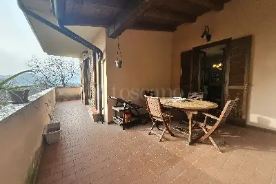 Villa in vendita, Via Cesare Battisti, Bovezzo