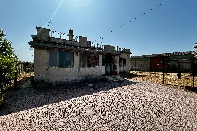 Villa in vendita, Via Eugenio Danese, Roma