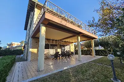 Villa in vendita, via delle roselle, Anzio