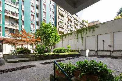 Casa in vendita, Via G. Bruzzesi , Milano