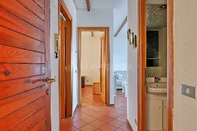 Casa in vendita, Via Casamora, Cuasso al Monte