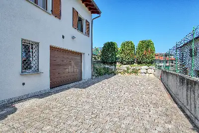 Villa in vendita, Via Pianazzo, Lavena Ponte Tresa