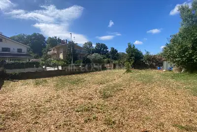 Agricolo in vendita, Via Verginia Tonelli, Roma