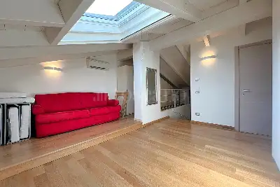 Attico in vendita, Via Benaco, Sirmione