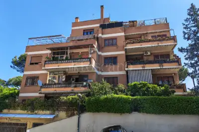 Casa in vendita, Via Apricale, Roma