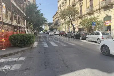 Negozio in vendita, Viale della Libertà, Catania