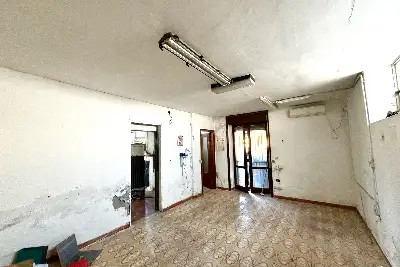 Capannone in vendita, Via Luigi Cavallaro, Scafati